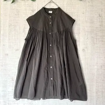 어반 리서치 도어스 코튼 보일 프렌치 블라우스 슬리브리스 블랙 M