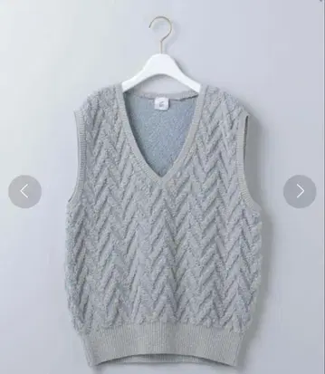6(ROKU) LOOP JACQUARD VEST / 베스트