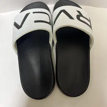 RVCA 샌들