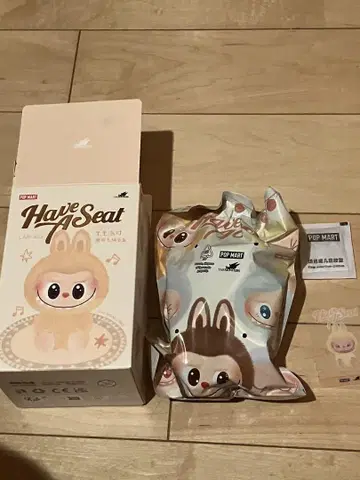 POP MART 앉아보세요 SISI 러브브 LABUB