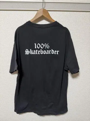 100% Skateboarder 티셔츠