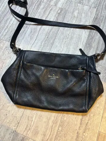 Kate Spade 블랙 가죽 숄더백