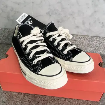 새상품 CONVERSE ALL STAR 척 테일러 CT70 블랙 26