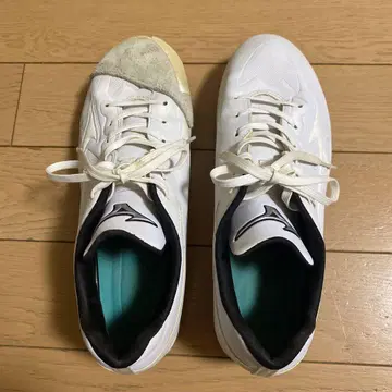 미즈노 스파이크 슈즈 화이트 27cm