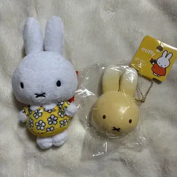 미피 봉제 인형과 마스코트 세트