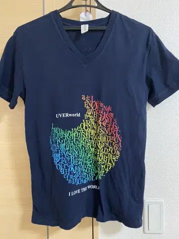 [고참이 흔들린다!] UVERworld 티셔츠