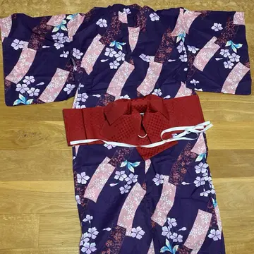 유카타 보라색