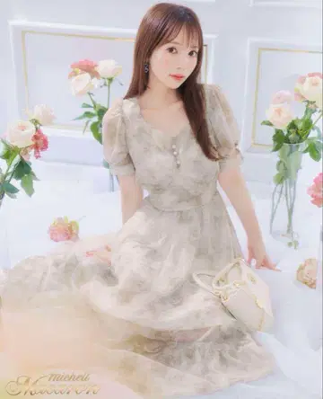 미셸 마카롱 로얄 플뢰르 원피스
