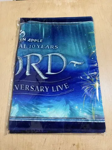 Mrs. GREEN APPLE 피요르드 라이브 타월