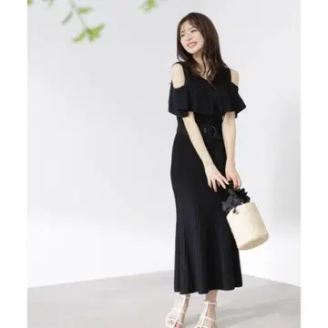 오픈 숄더 머메이드 니트 원피스 PROPORTION