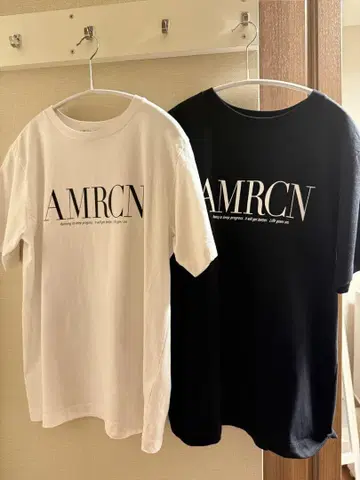 아메리카나 AMEICANA 로고 티셔츠 2종 세트 화이트, 블랙