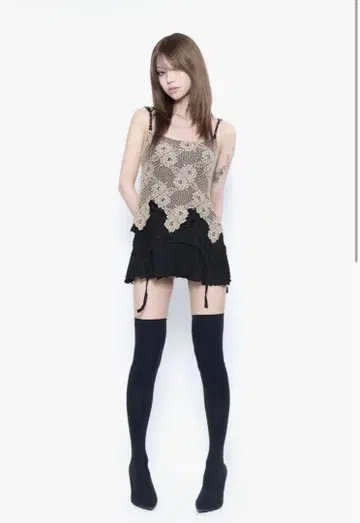 더레드스레드 S 커팅 레이스 드레스
