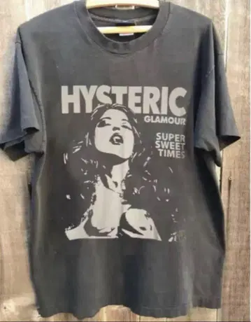 즉시 구매 가능! HYSTERIC GLAMOUR 그래픽 티셔츠 블랙