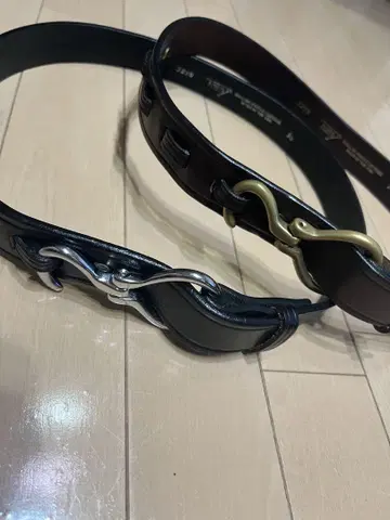 TORY LEATHER HOOF PICK BELT 2개 세트 30