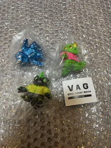 VAG SPECIAL GYAROMI 컬렉션 보이드 3종