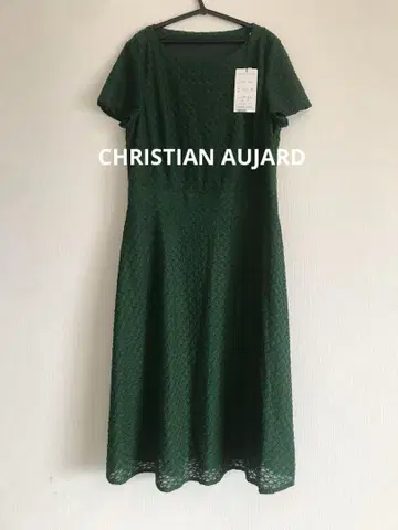 택 포함 새상품 CHRISTIAN AUJARD 그린 천축 원피스