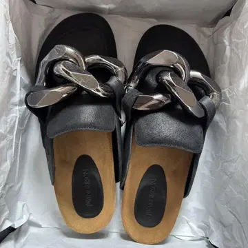 JW ANDERSON CHAIN LOAFER MULE 체인 뮬