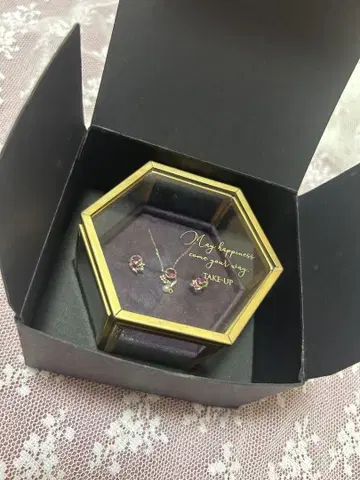 TAKE-UP 목걸이와 귀걸이 세트