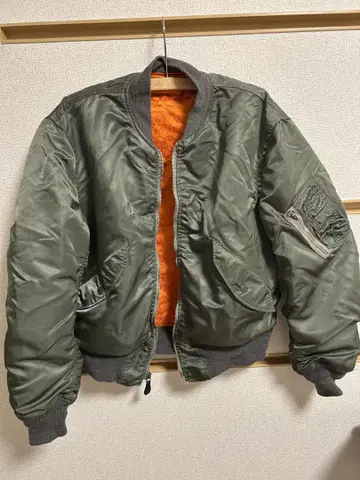 MA-1 플라이트 자켓 올리브 그린