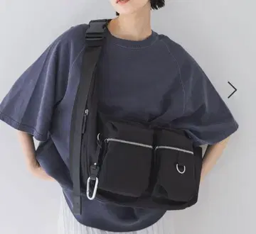 JEANASIS 지나시스 바디백 숄더백 더블 포켓