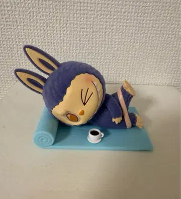 POPMART THE MONSTER LAZY YOGA LABUBU 라부부