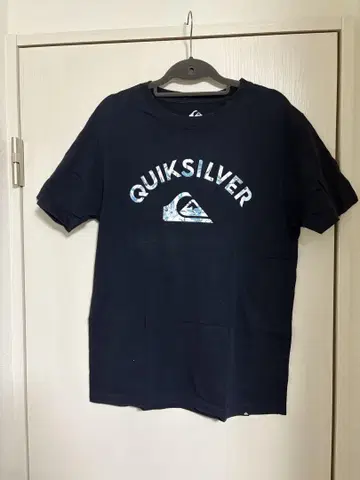 Quiksilver 티셔츠 4종 세트