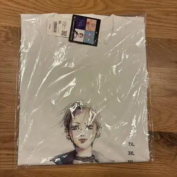 미사용 새상품 유니클로 야자와 아이 티셔츠 3XL 사이즈