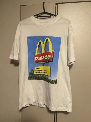 Palace McDonald 티셔츠