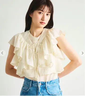 COCO DEAL 코코딜 프릴 볼레로 레이어드 블라우스 아이보리