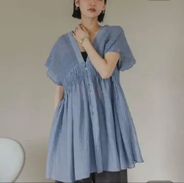 셔링 튜닉 프렌치 슬리브 로리즈팜 미사용 새상품 이번 시즌 신상
