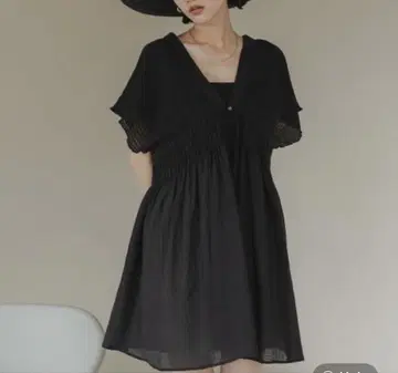 셔링 튜닉 프렌치 슬리브 롤리즈팜 미사용 새상품 이번 시즌 신상