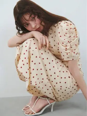 SNIDEL 하트 프린트 원피스