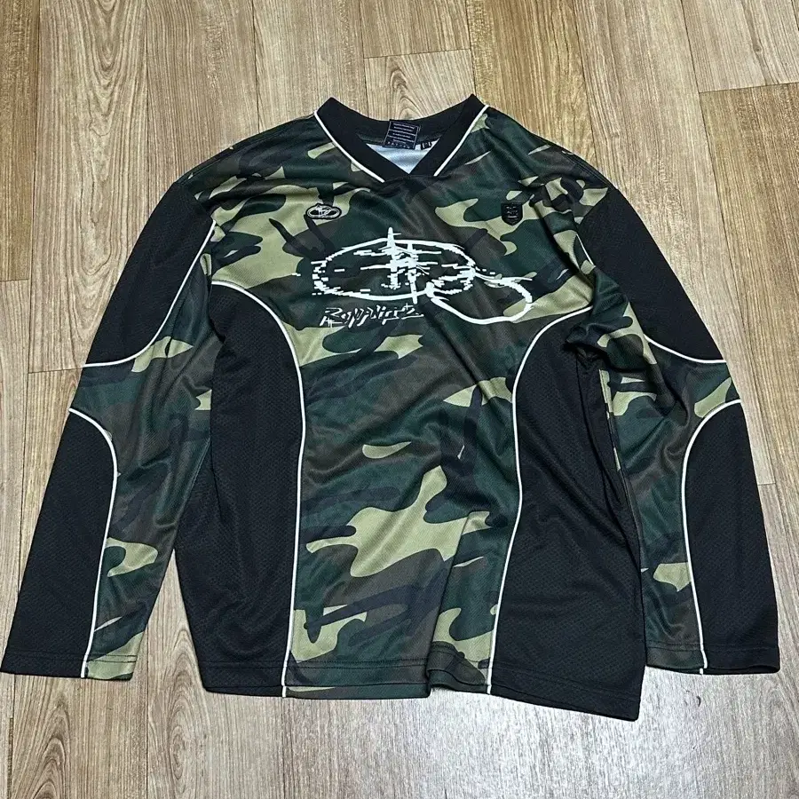 ROMANTIC CROWN | 로맨틱크라운 Romantic Crown Sports Long