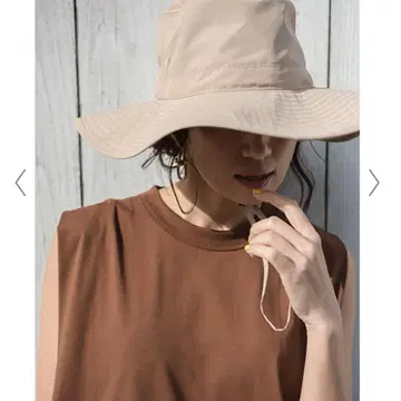 FORME 히가시하라 아키 새상품 시착만 한 상품 햇 베이지