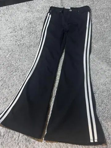 GYDA 블랙 팬츠 M