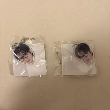 treasure 재혁 캡슐 토이 얼굴 아크링 키링