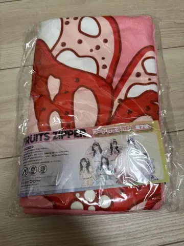 FRUITS ZIPPER 츠키아시 아메 후드 타월 gigo