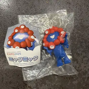 미야쿠미야쿠 피규어