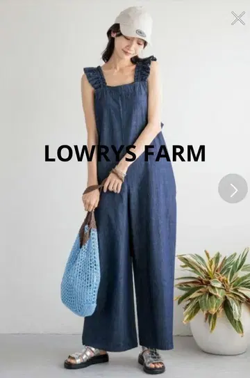 LOWRYS FARM 어깨 프릴 살로펫