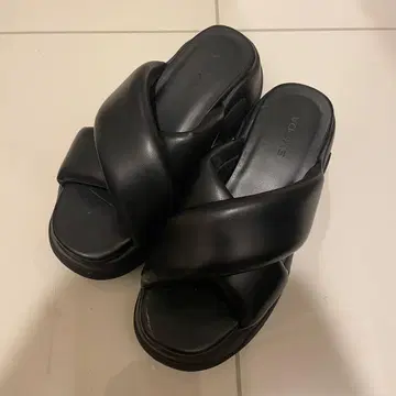 EMODA 통굽 샌들