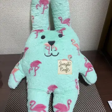 크라프트홀릭 플라밍고 패턴 민트 그린 토끼 봉제 인형