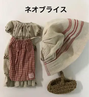 네오 브라이스 아웃핏 작가님