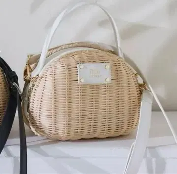 미사용품 Riu Oval basket bag white R짱