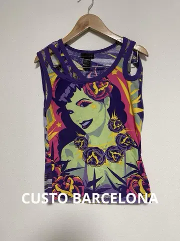 새상품급 CUSTO BARCELONA 댄스 화려한 셀렉