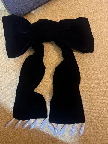 fetico VELVET BOW HAIR CLIP 펄 포함