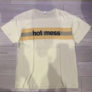 hot mess luca sabbat 티셔츠 크림색
