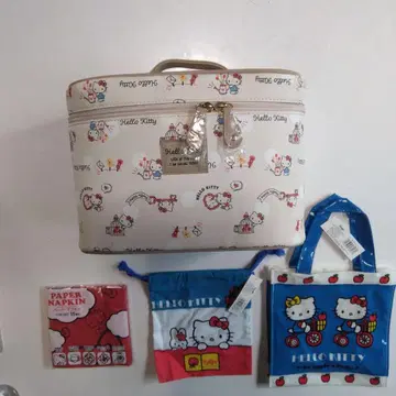 새상품 2000년 헬로키티 백, 복조리. 2013년 키티 메이크업 가방