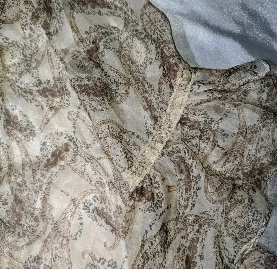 Product Details - 10