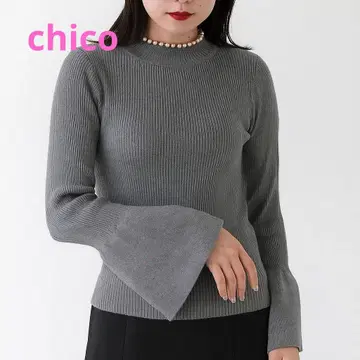 chico 펄 장식 하이넥 니트