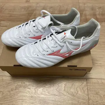 Mizuno Monarcida 축구화 화이트/레드